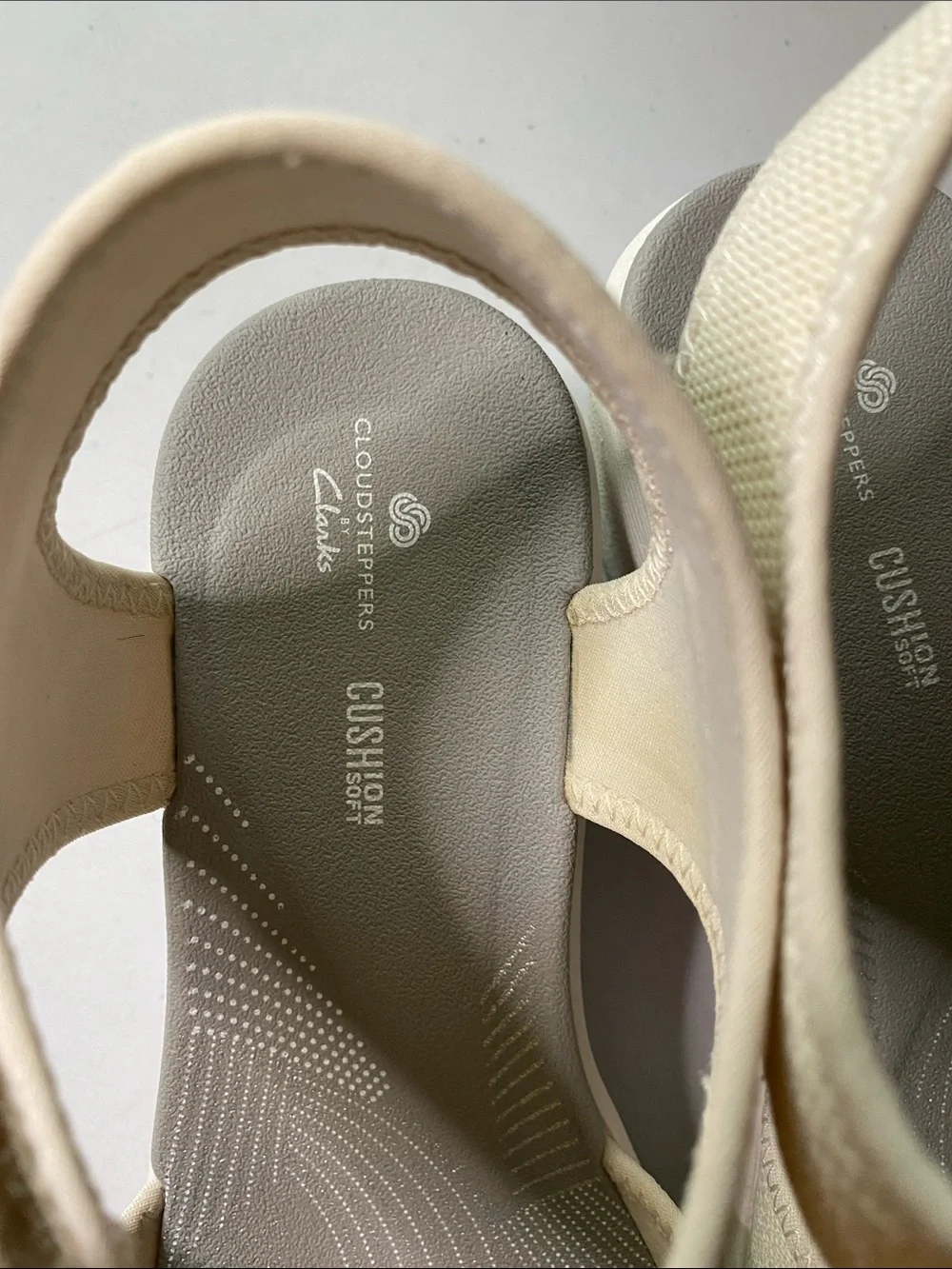 Clarks lightweight wedge